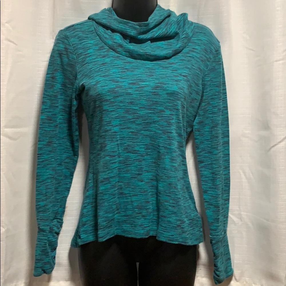 Columbia long sleeve shirt